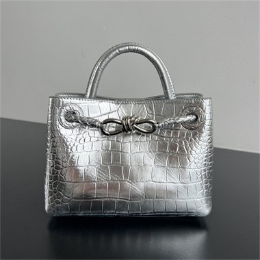 bottega veneta andiamo mini crocodile-embossed leather bag #777614
